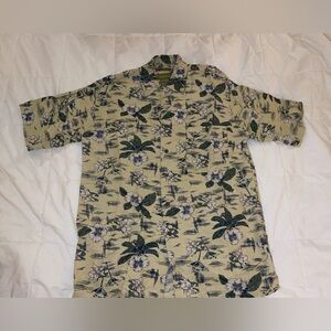 Cabana Floral Short Sleeve Button-Up Shirt Size Small